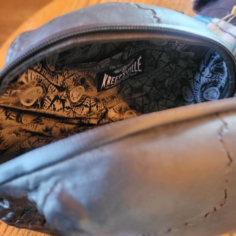 New black skull bag - Picture 7 of 8